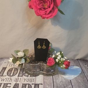 🌸 BEAUTIFUL 🌸 LOTUS FLOWER EARRINGS